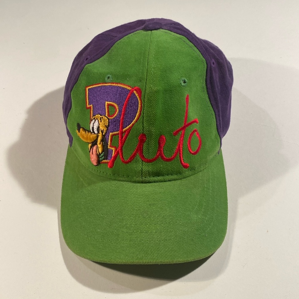 Pluto men’s baseball cap